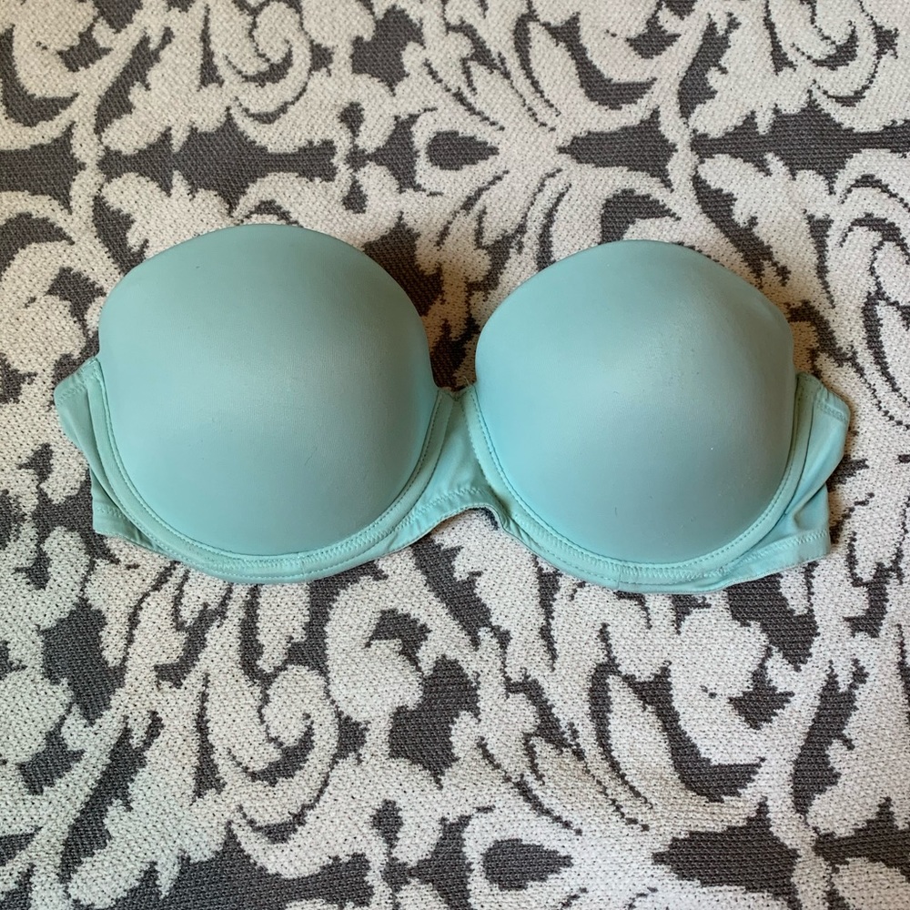 Victoria Secret PINK Strapless Bra